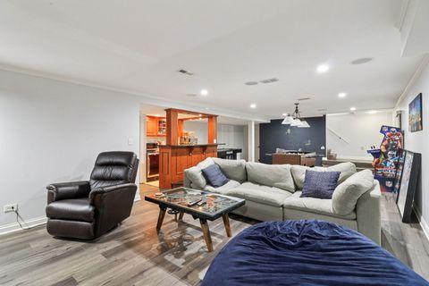 Tiny photo for 1443 Woodhill Drive, Northbrook, IL 60062 (MLS # 12509574)