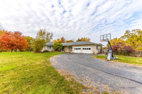 Tiny photo for 13076 W Pickford Street, Wadsworth, IL 60083 (MLS # 12498431)