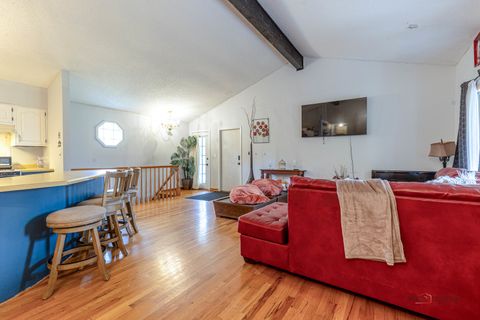 Tiny photo for 13076 W Pickford Street, Wadsworth, IL 60083 (MLS # 12498431)