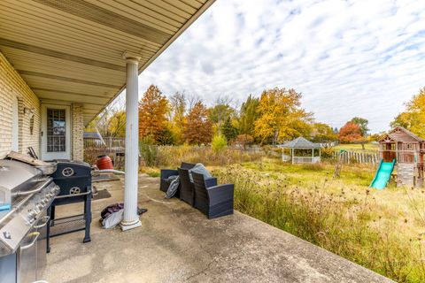 Tiny photo for 13076 W Pickford Street, Wadsworth, IL 60083 (MLS # 12498431)