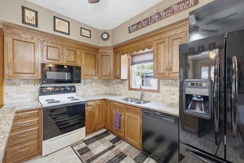 Tiny photo for 919 8th Street, De Witt, IA 52472 (MLS # 12675749)