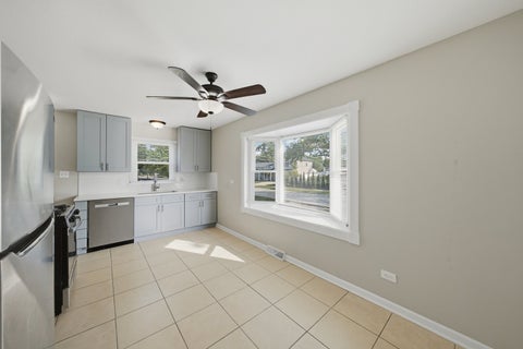 Tiny photo for 9338 Oak Street, Orland Park, IL 60462 (MLS # 12765532)