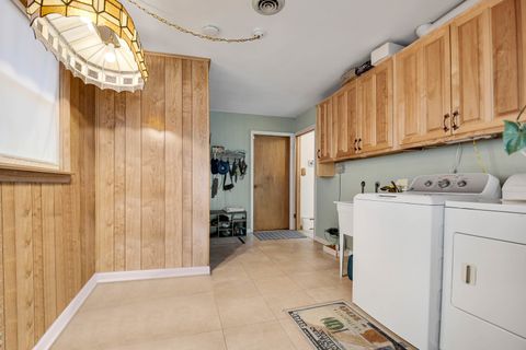 Tiny photo for 4117 W 91st Place, Oak Lawn, IL 60453 (MLS # 12612312)