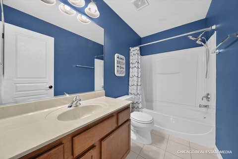 Tiny photo for 1131 Spinnaker Street, Pingree Grove, IL 60140 (MLS # 12722373)