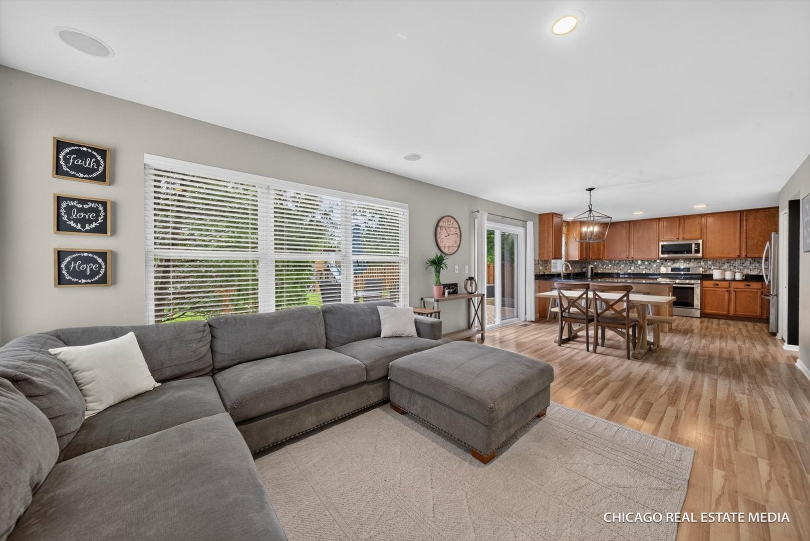 1131 Spinnaker Street
