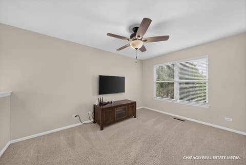 Tiny photo for 1131 Spinnaker Street, Pingree Grove, IL 60140 (MLS # 12722373)