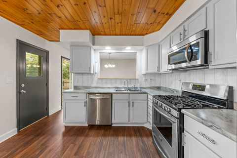 Tiny photo for 1217 EVERGREEN Avenue, Naperville, IL 60540 (MLS # 12521436)