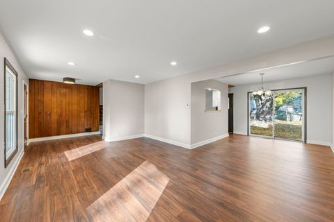 Tiny photo for 1217 EVERGREEN Avenue, Naperville, IL 60540 (MLS # 12521436)