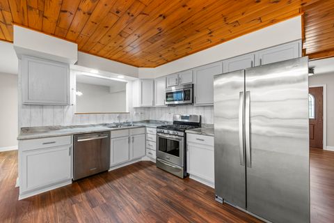 Tiny photo for 1217 EVERGREEN Avenue, Naperville, IL 60540 (MLS # 12521436)