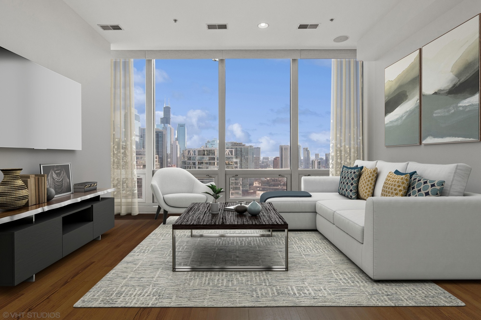 500 W Superior Street 2107