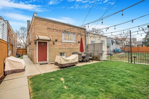 Tiny photo for 1415 S 57th Court, Cicero, IL 60804 (MLS # 12606090)