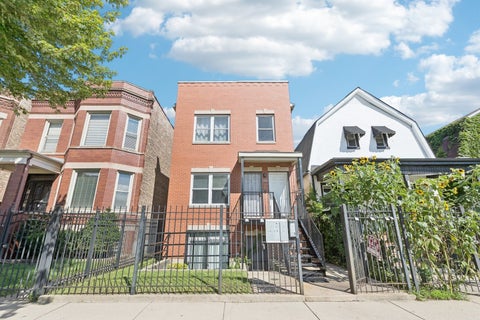 Photo of 6823 S Dorchester Avenue #2, Chicago, IL 60637 (MLS # 12718467)