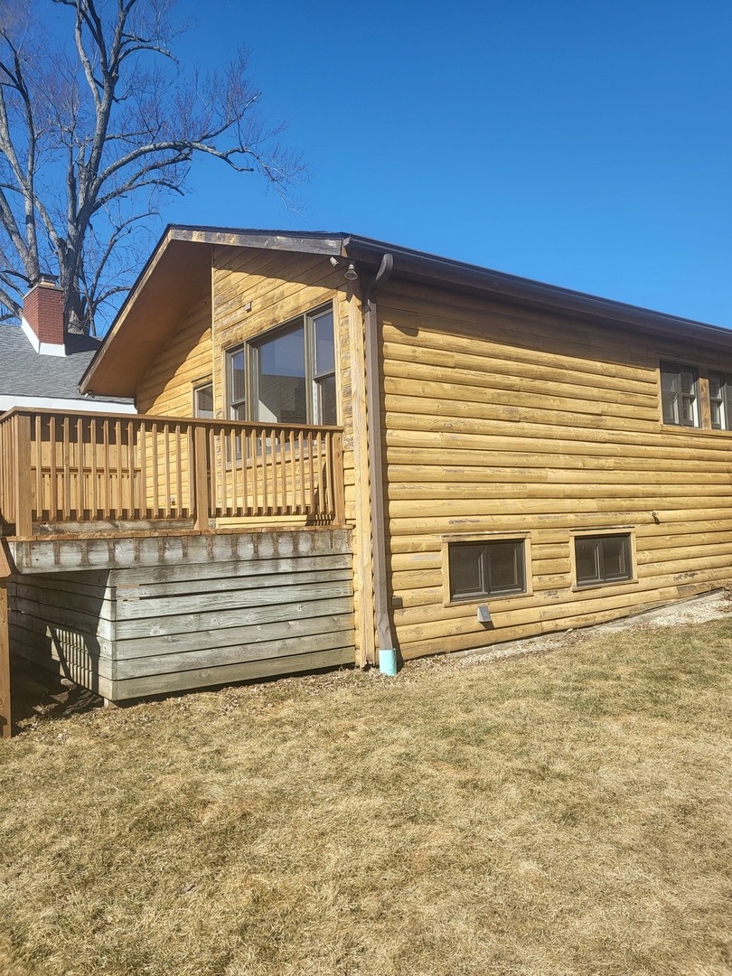 1107 Spring Beach Way