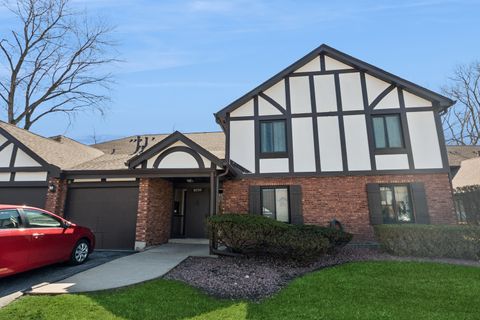Tiny photo for Palos Hills, IL 60465 (MLS # 12583115)