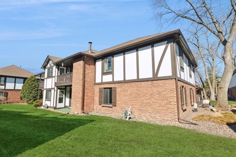 Tiny photo for Palos Hills, IL 60465 (MLS # 12583115)