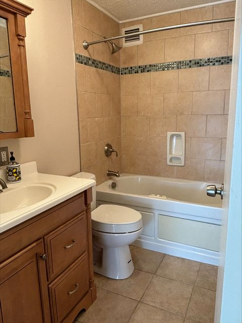 Tiny photo for 2015 S Finley Road #209, Lombard, IL 60148 (MLS # 12579360)