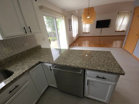 Tiny photo for 318 Zinnia Drive, Romeoville, IL 60446 (MLS # 12639380)