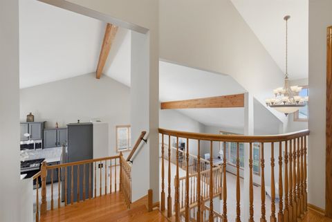 Tiny photo for 10749 S COOK Avenue, Oak Lawn, IL 60453 (MLS # 12587238)