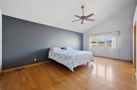 Tiny photo for 10749 S COOK Avenue, Oak Lawn, IL 60453 (MLS # 12587238)