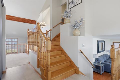 Tiny photo for 10749 S COOK Avenue, Oak Lawn, IL 60453 (MLS # 12587238)