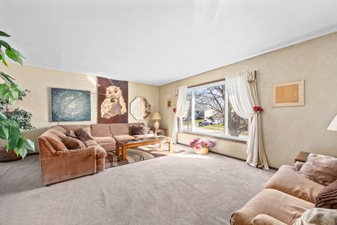 Tiny photo for 213 Windsor Drive, Bolingbrook, IL 60440 (MLS # 12605137)