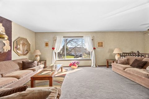 Tiny photo for 213 Windsor Drive, Bolingbrook, IL 60440 (MLS # 12605137)