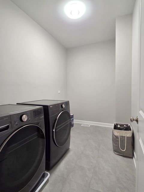 Tiny photo for 25409 W Rock Drive, Plainfield, IL 60586 (MLS # 12604643)