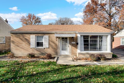Photo of 18652 Martin Avenue, Homewood, IL 60430 (MLS # 12507329)