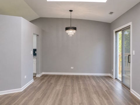 Tiny photo for 2404 DANBURY Drive #B2, Woodridge, IL 60517 (MLS # 12745218)