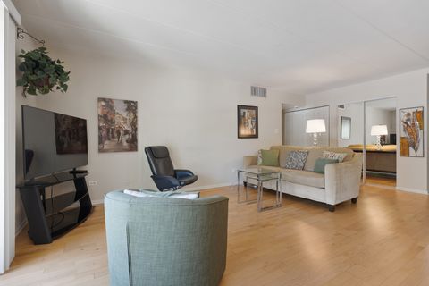 Tiny photo for 6443 Clarendon Hills Road #206, Willowbrook, IL 60527 (MLS # 12497248)