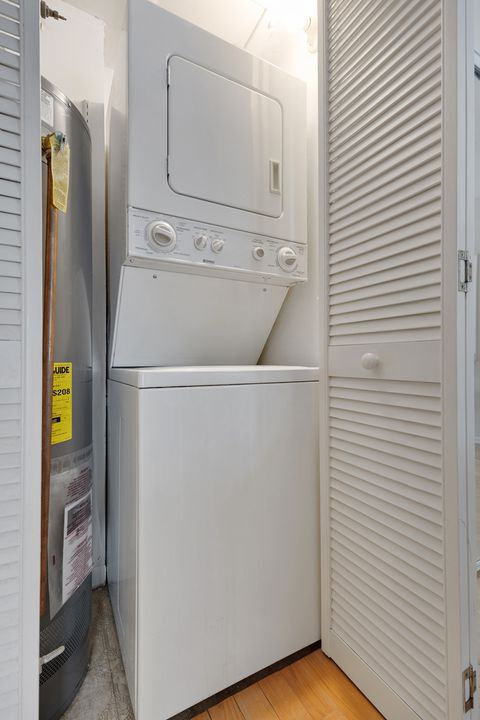 Tiny photo for 6443 Clarendon Hills Road #206, Willowbrook, IL 60527 (MLS # 12497248)