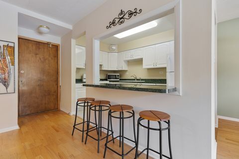 Tiny photo for 6443 Clarendon Hills Road #206, Willowbrook, IL 60527 (MLS # 12497248)