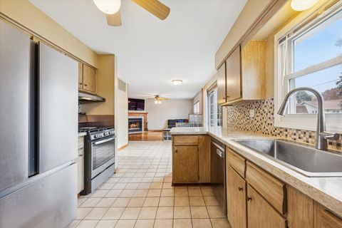 Tiny photo for 332 El Paso Lane, Carol Stream, IL 60188 (MLS # 12509165)