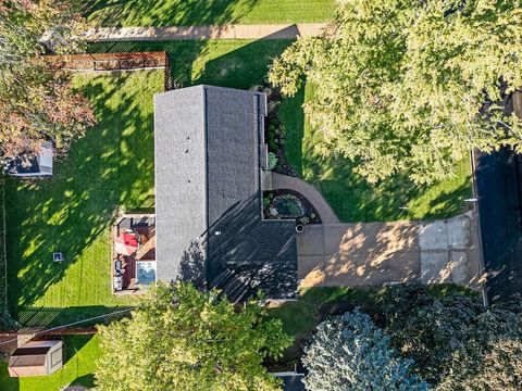 Tiny photo for 332 El Paso Lane, Carol Stream, IL 60188 (MLS # 12509165)