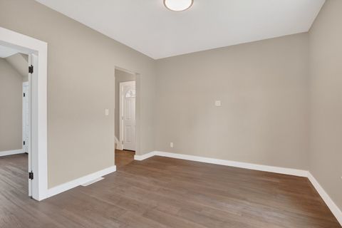 Tiny photo for 1011 15th Street, Rockford, IL 61104 (MLS # 12590464)