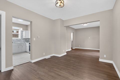 Tiny photo for 1011 15th Street, Rockford, IL 61104 (MLS # 12590464)