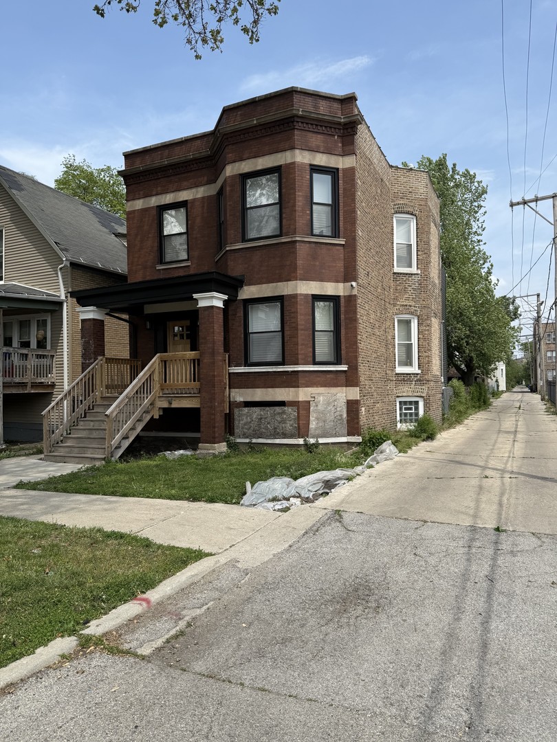 7843 S Marquette Avenue