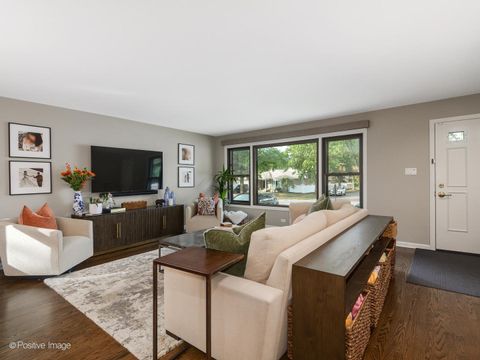 Tiny photo for 1729 Linden Avenue, Park Ridge, IL 60068 (MLS # 12490216)