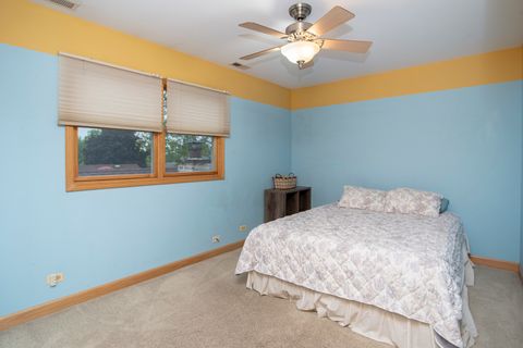 Tiny photo for 5148 S Newland Avenue, Chicago, IL 60638 (MLS # 12451520)