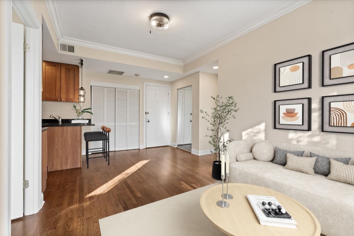 4420 N Ashland Avenue 3E