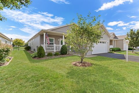 Tiny photo for 305 Legacy Court, Grayslake, IL 60030 (MLS # 12469894)