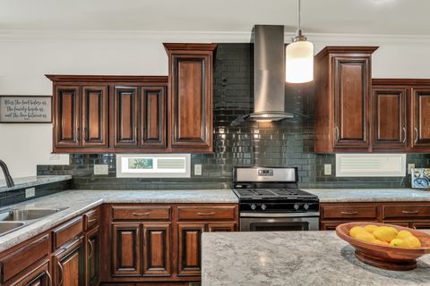 Tiny photo for 305 Legacy Court, Grayslake, IL 60030 (MLS # 12469894)