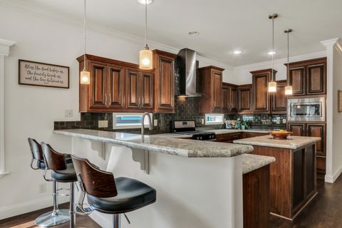 Tiny photo for 305 Legacy Court, Grayslake, IL 60030 (MLS # 12469894)
