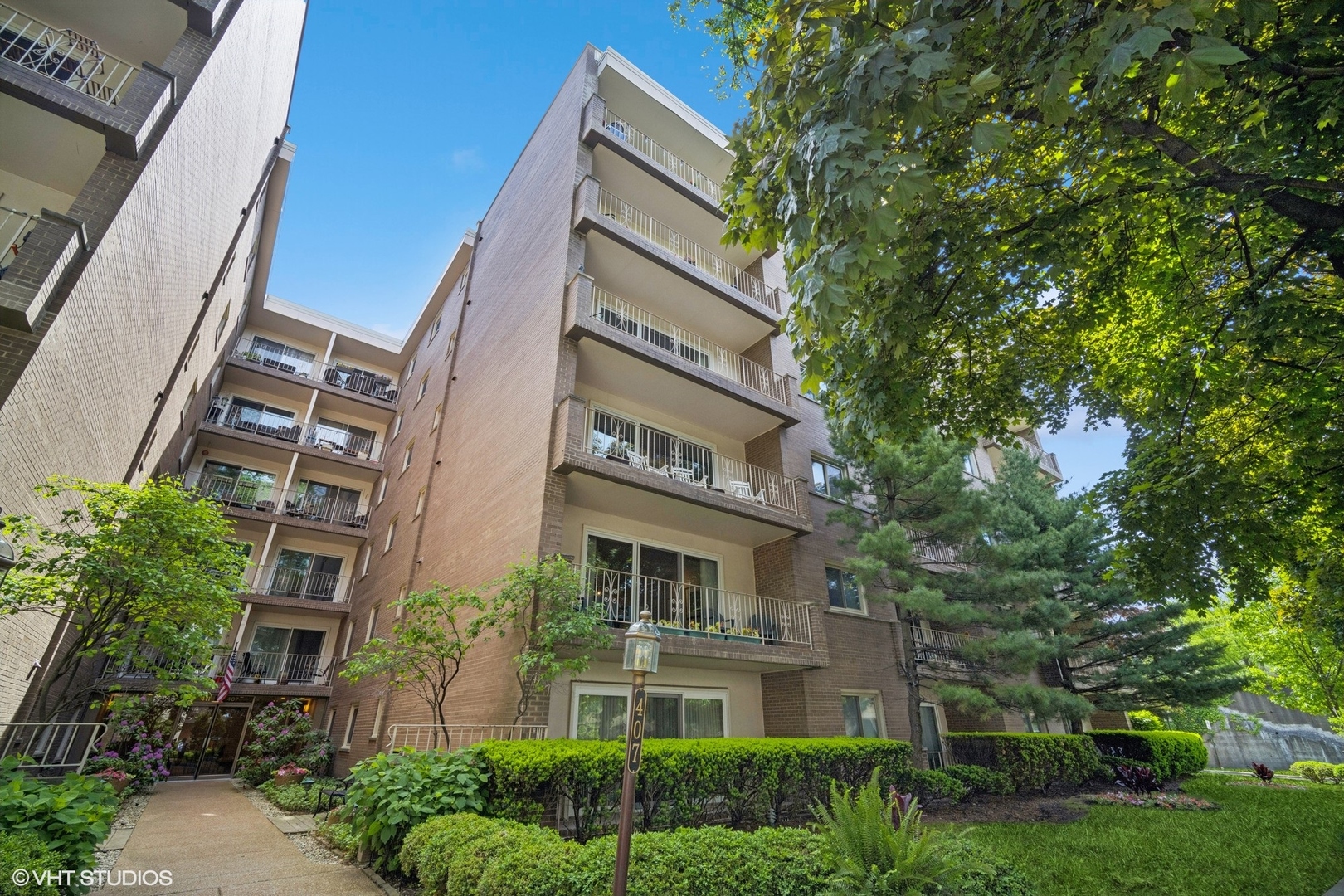 407 Ashland Avenue 6H
