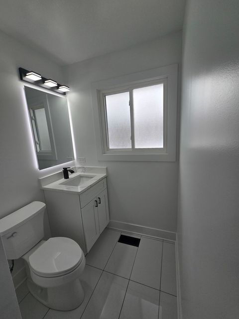 Tiny photo for 1570 Jefferson Road, Hoffman Estates, IL 60169 (MLS # 12563876)