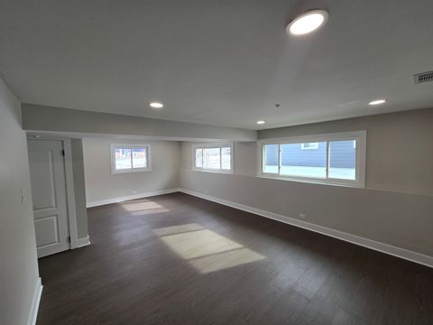 Tiny photo for 1570 Jefferson Road, Hoffman Estates, IL 60169 (MLS # 12563876)