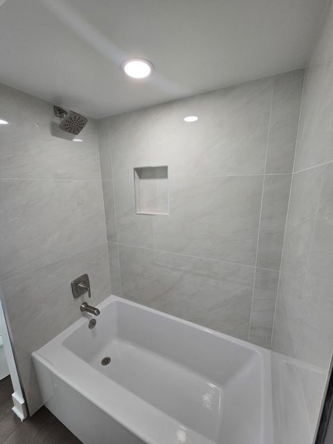 Tiny photo for 1570 Jefferson Road, Hoffman Estates, IL 60169 (MLS # 12563876)