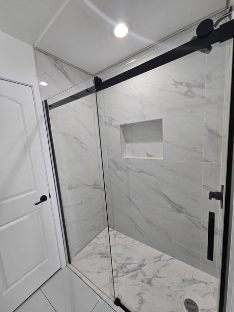 Tiny photo for 1570 Jefferson Road, Hoffman Estates, IL 60169 (MLS # 12563876)