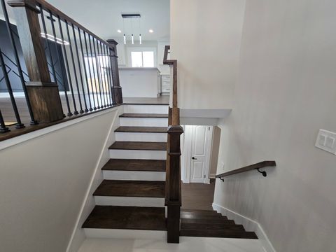 Tiny photo for 1570 Jefferson Road, Hoffman Estates, IL 60169 (MLS # 12563876)