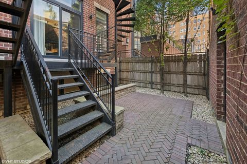 Tiny photo for 1907 N Lincoln Park West Street, Chicago, IL 60614 (MLS # 12624742)